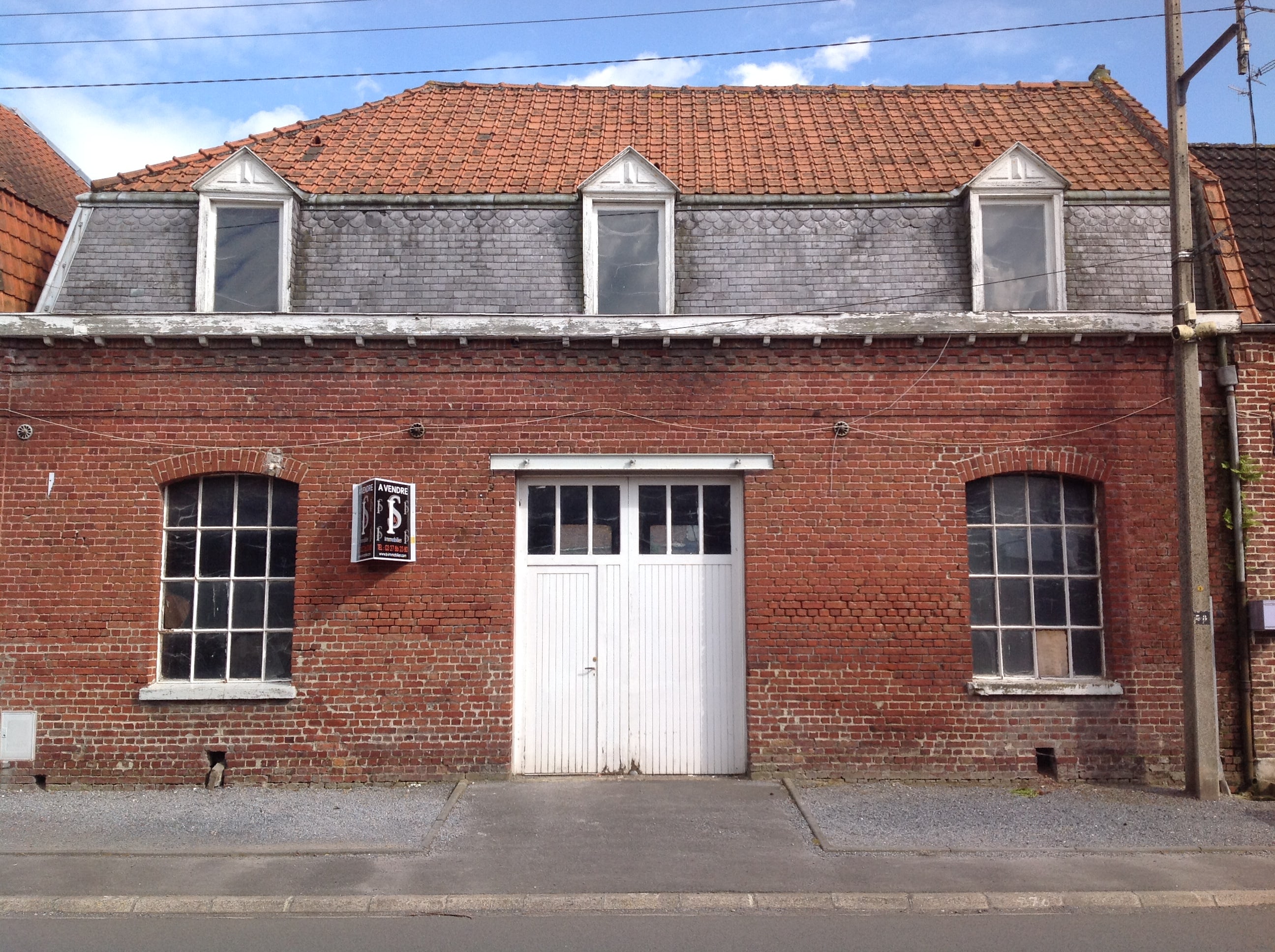 Maison D., avant