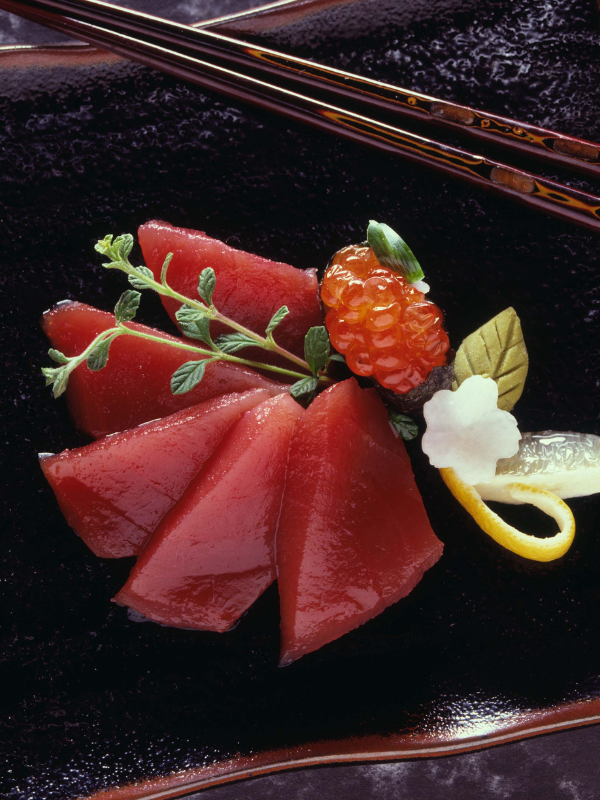 Sashimi de thon rouge et daurade Kōhaku